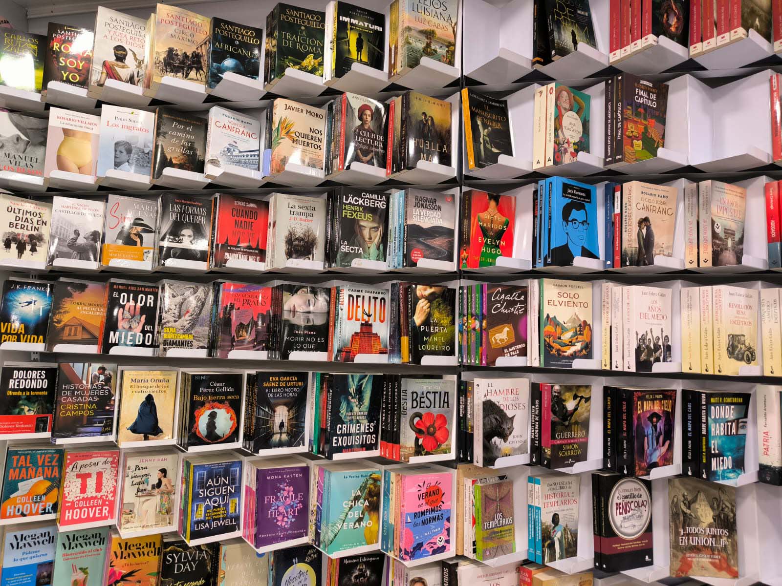 librería parís en Peñíscola